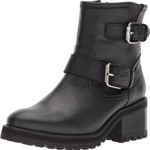 Steve Madden women’s “Gain” bootie size 7.5